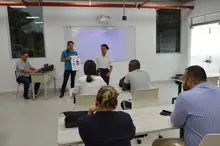 Alianza estratégica entre la IUEND y la FADP promueve la creación de identidad de marca para emprendimientos