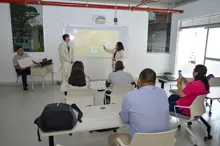 Alianza estratégica entre la IUEND y la FADP promueve la creación de identidad de marca para emprendimientos