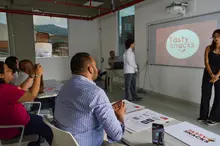 Alianza estratégica entre la IUEND y la FADP promueve la creación de identidad de marca para emprendimientos