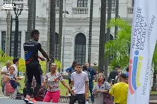 La IUEND en la Plaza Caycedo 