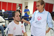 Estudiantes y Docentes de la IUEND Ofrecen Herramientas para Optimizar el Rendimiento Deportivo de 37 Atletas con Discapacidad