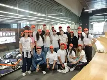 Estudiantes de la Facultad de Ciencias Económicas y de la Administración viven exploración empresarial