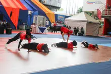 La IUEND realizó el Día del Desafío “Festival Fuertemente Activos” y “JovenesHEVS”