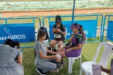 Estudiantes de la Práctica Profesional en Fisioterapia: contribuyeron al bienestar de los atletas en el Reto del Duende Trail Running