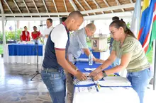 Funcionarios y docentes eligieron nuevos representantes del COPASST y del Comité de Convivencia Laboral en la Escuela Nacional del Deporte