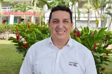 Juli&aacute;n Acosta