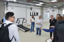 Instituto Roosevelt visit&oacute; el Laboratorio de An&aacute;lisis de Movimiento de la Escuela Nacional del Deporte