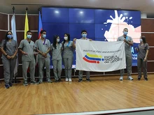 Estudiantes de la Facultad de Salud recibieron su gafete en Ceremonia de Prácticas