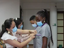 Estudiantes de la Facultad de Salud recibieron su gafete en Ceremonia de Prácticas