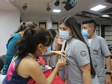 Estudiantes de la Facultad de Salud recibieron su gafete en Ceremonia de Prácticas